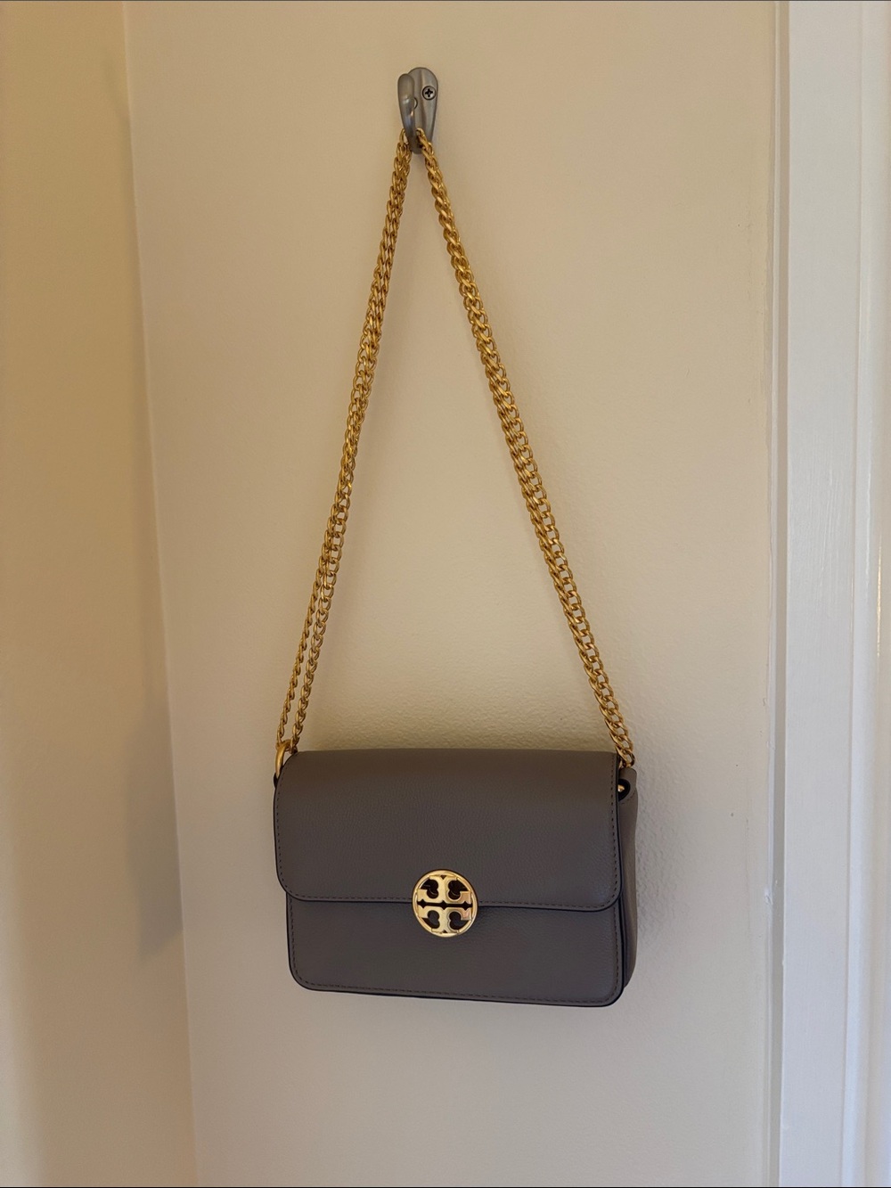 Gray Leather Chain Shoulder Bag with Gold Hardware